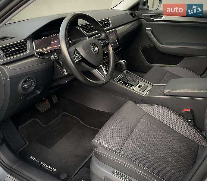 Универсал Skoda Superb 2020 в Мукачево