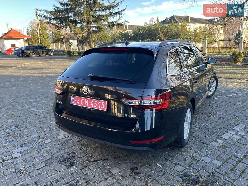 Універсал Skoda Superb 2018 в Золочеві