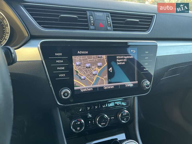 Універсал Skoda Superb 2018 в Золочеві