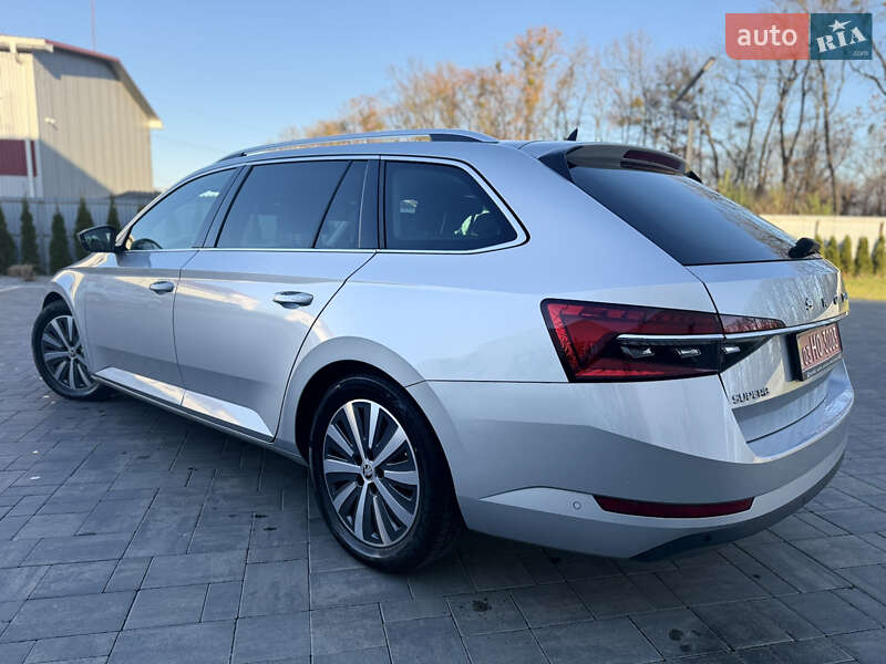 Універсал Skoda Superb 2023 в Луцьку