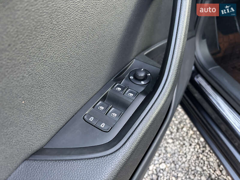 Универсал Skoda Superb 2019 в Ковеле