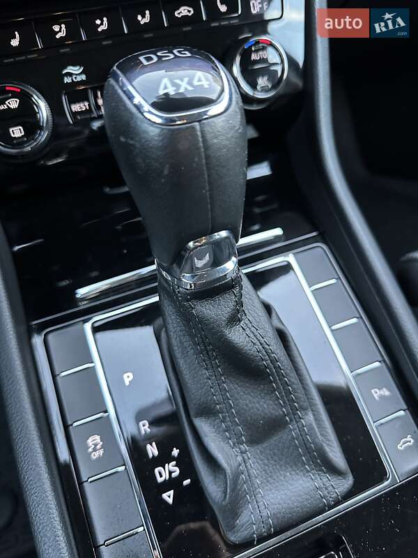 Ліфтбек Skoda Superb 2018 в Стрию