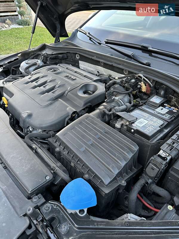 Ліфтбек Skoda Superb 2018 в Стрию