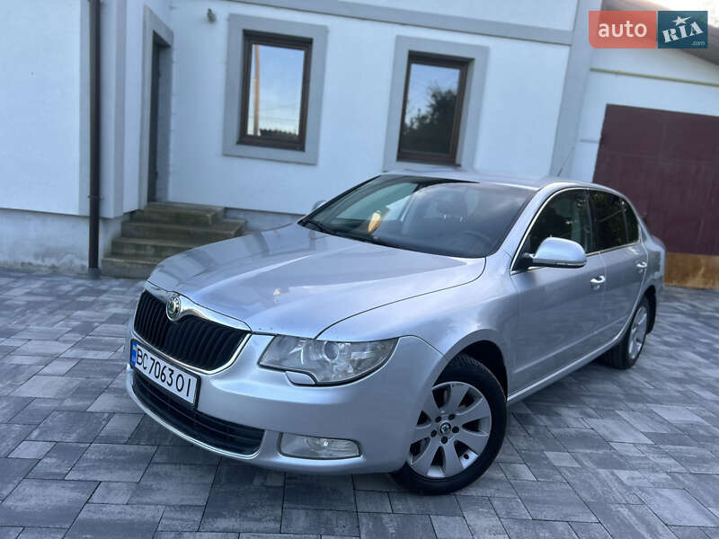 Ліфтбек Skoda Superb 2008 в Львові