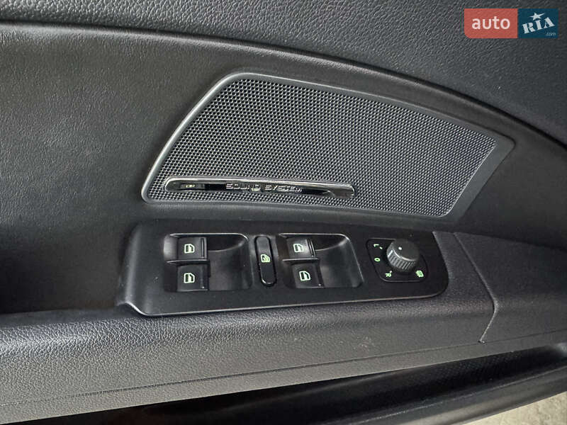 Универсал Skoda Superb 2012 в Кременце