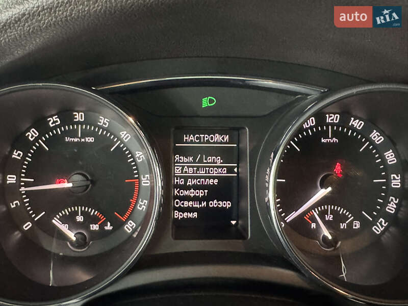 Универсал Skoda Superb 2012 в Кременце