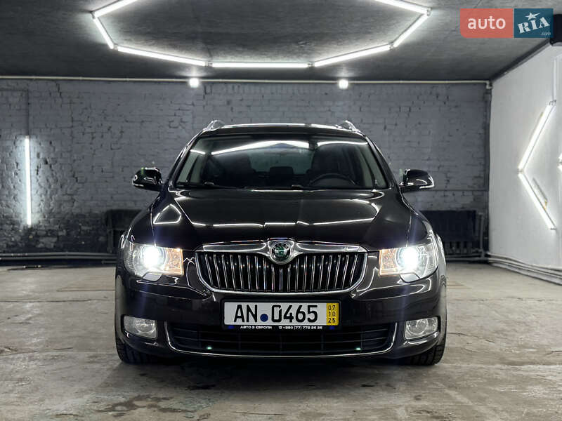 Универсал Skoda Superb 2012 в Кременце