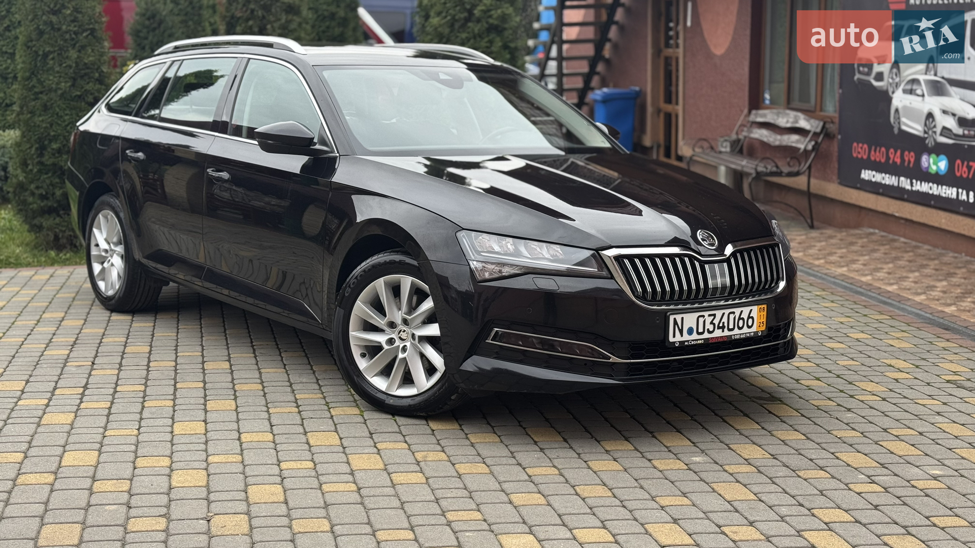 2022 Skoda Superb - мініатюра 2
