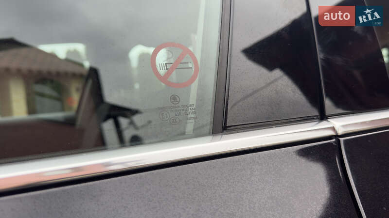 Универсал Skoda Superb 2022 в Сваляве