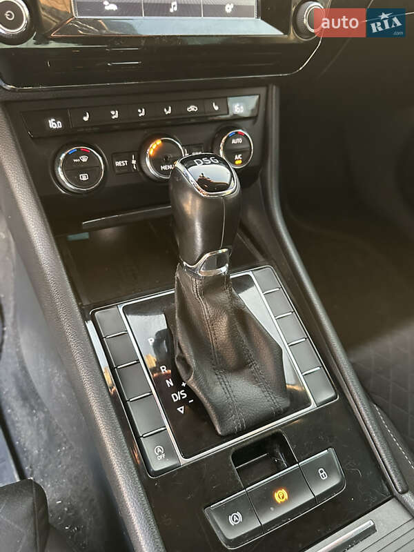 Ліфтбек Skoda Superb 2016 в Кривому Розі