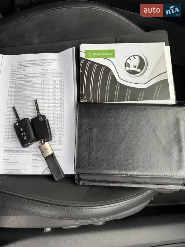 Лифтбек Skoda Superb 2016 в Киеве документ