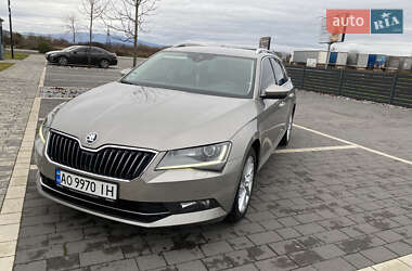 Универсал Skoda Superb 2016 в Мукачево