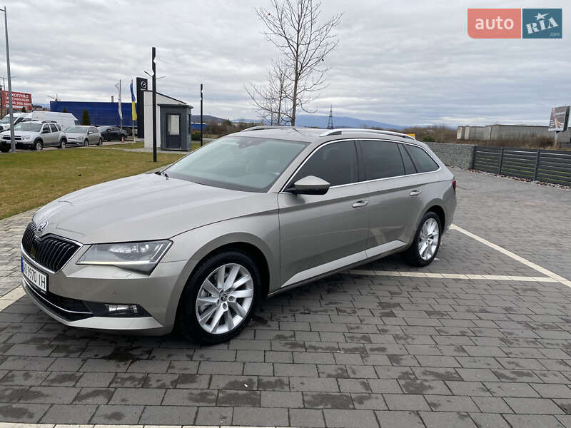 Универсал Skoda Superb 2016 в Мукачево
