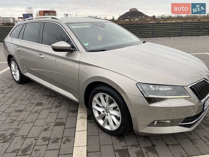 Универсал Skoda Superb 2016 в Мукачево