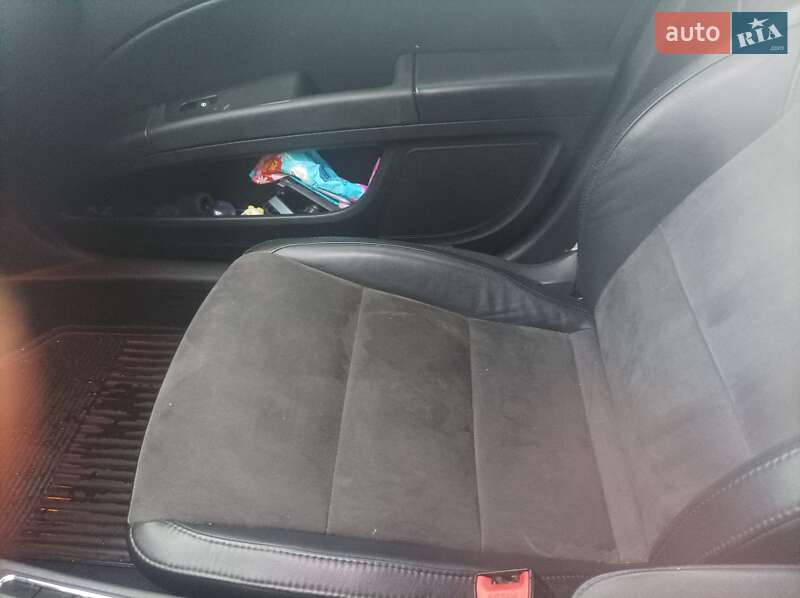 Лифтбек Skoda Superb 2009 в Львове