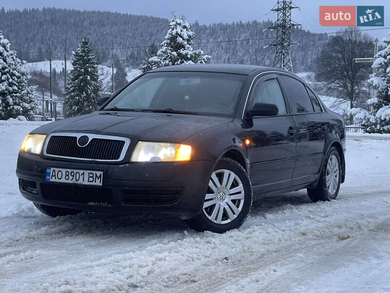 Ліфтбек Skoda Superb 2003 в Турці