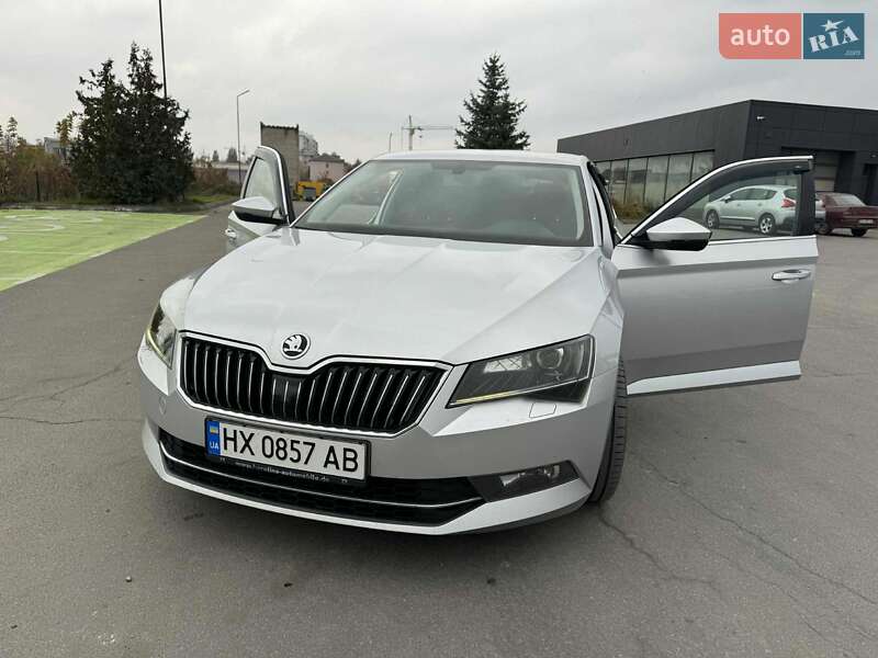 Skoda Superb 2016