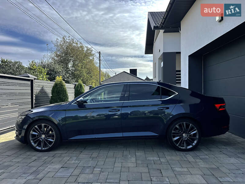Лифтбек Skoda Superb 2019 в Луцке