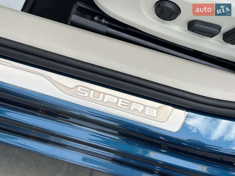 Лифтбек Skoda Superb 2019 в Луцке