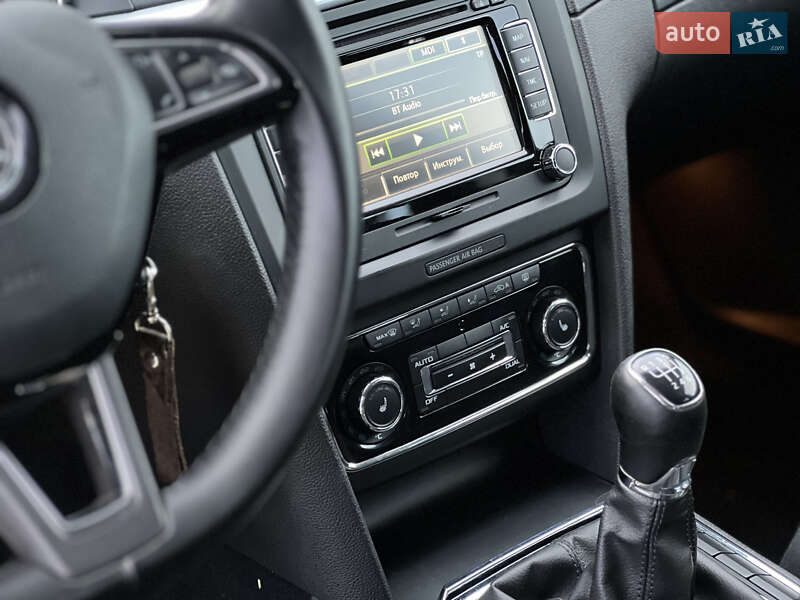 Универсал Skoda Superb 2015 в Львове