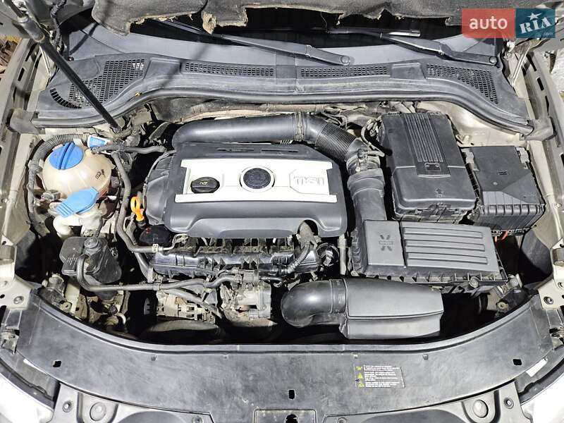 Лифтбек Skoda Superb 2008 в Гадяче