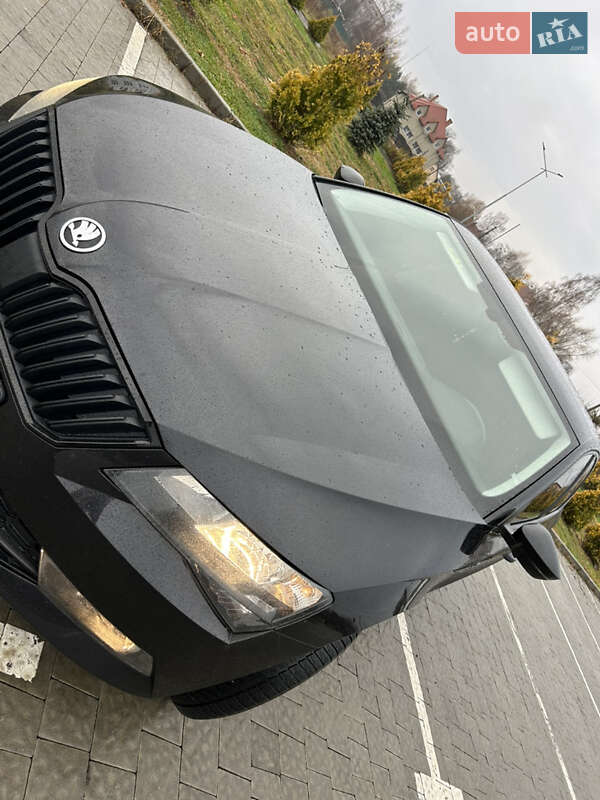 Лифтбек Skoda Superb 2016 в Мостиске