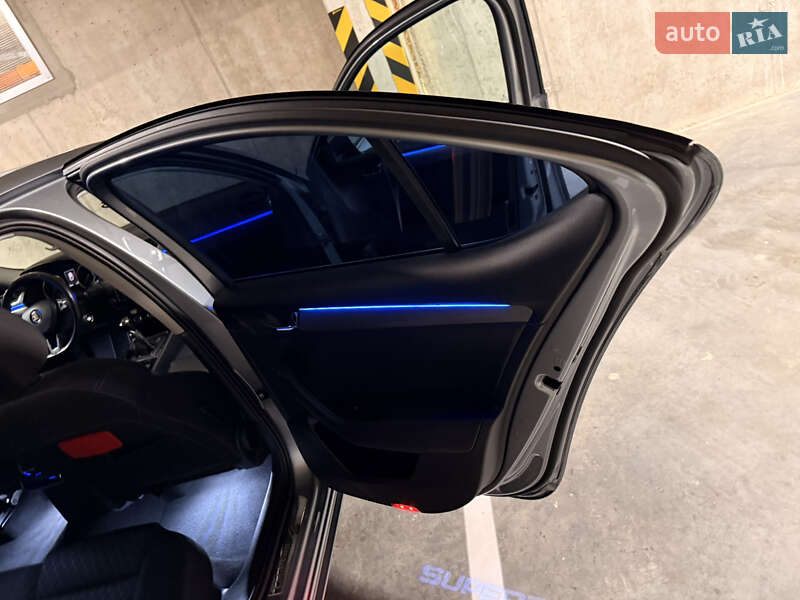 Ліфтбек Skoda Superb 2015 в Дрогобичі