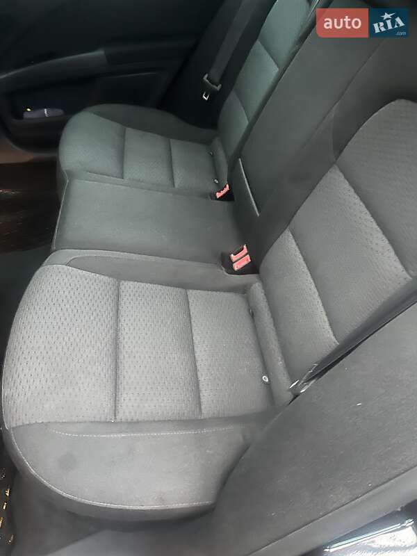 Універсал Skoda Superb 2012 в Хмельницькому