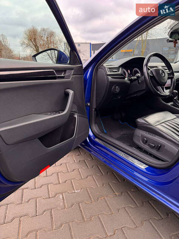 Універсал Skoda Superb 2017 в Києві