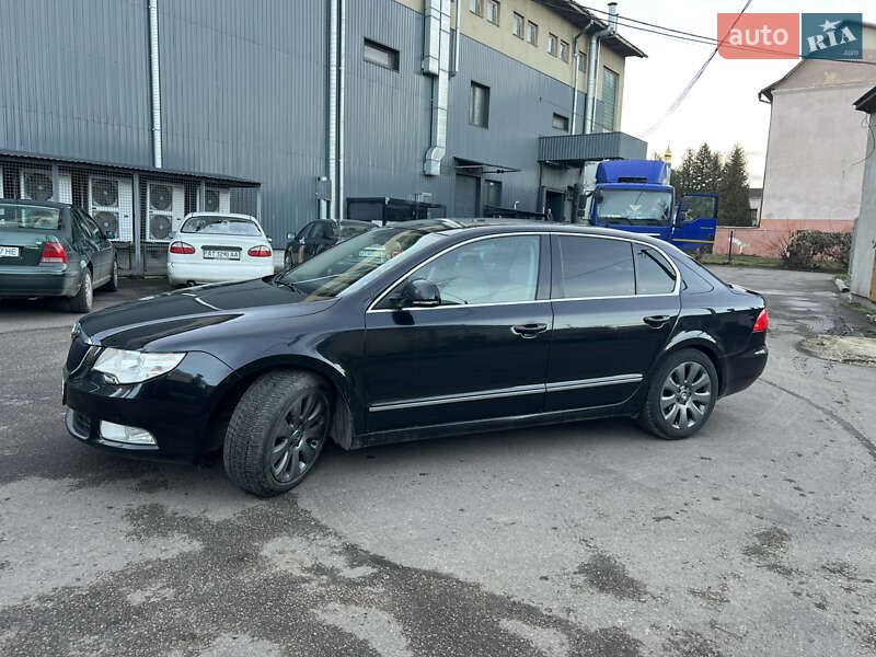 Лифтбек Skoda Superb 2010 в Ивано-Франковске