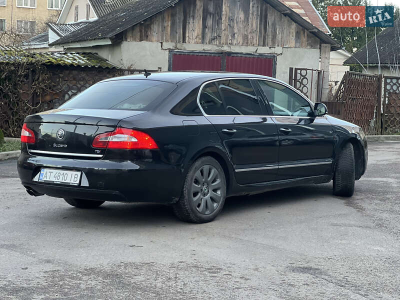 Лифтбек Skoda Superb 2010 в Ивано-Франковске