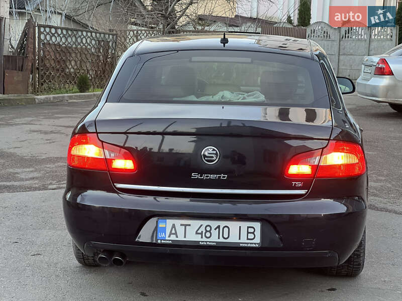 Лифтбек Skoda Superb 2010 в Ивано-Франковске