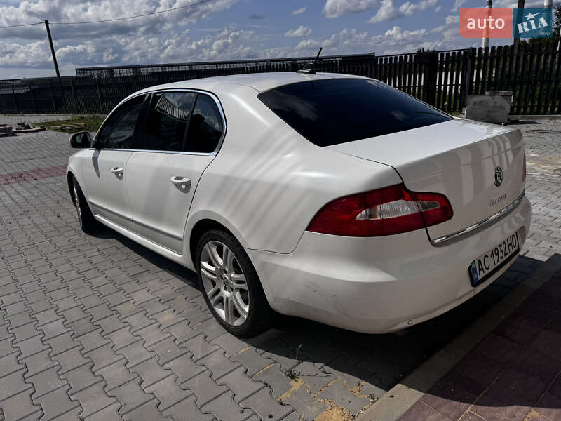 Лифтбек Skoda Superb 2009 в Луцке фото 2 Лифтбек Skoda Superb 2009 в Луцке