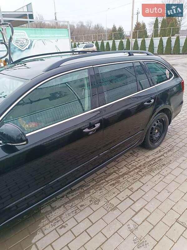 Универсал Skoda Superb 2014 в Вапнярке