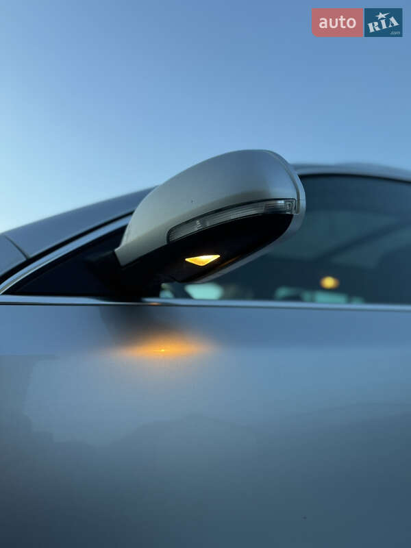 Универсал Skoda Superb 2011 в Почаеве