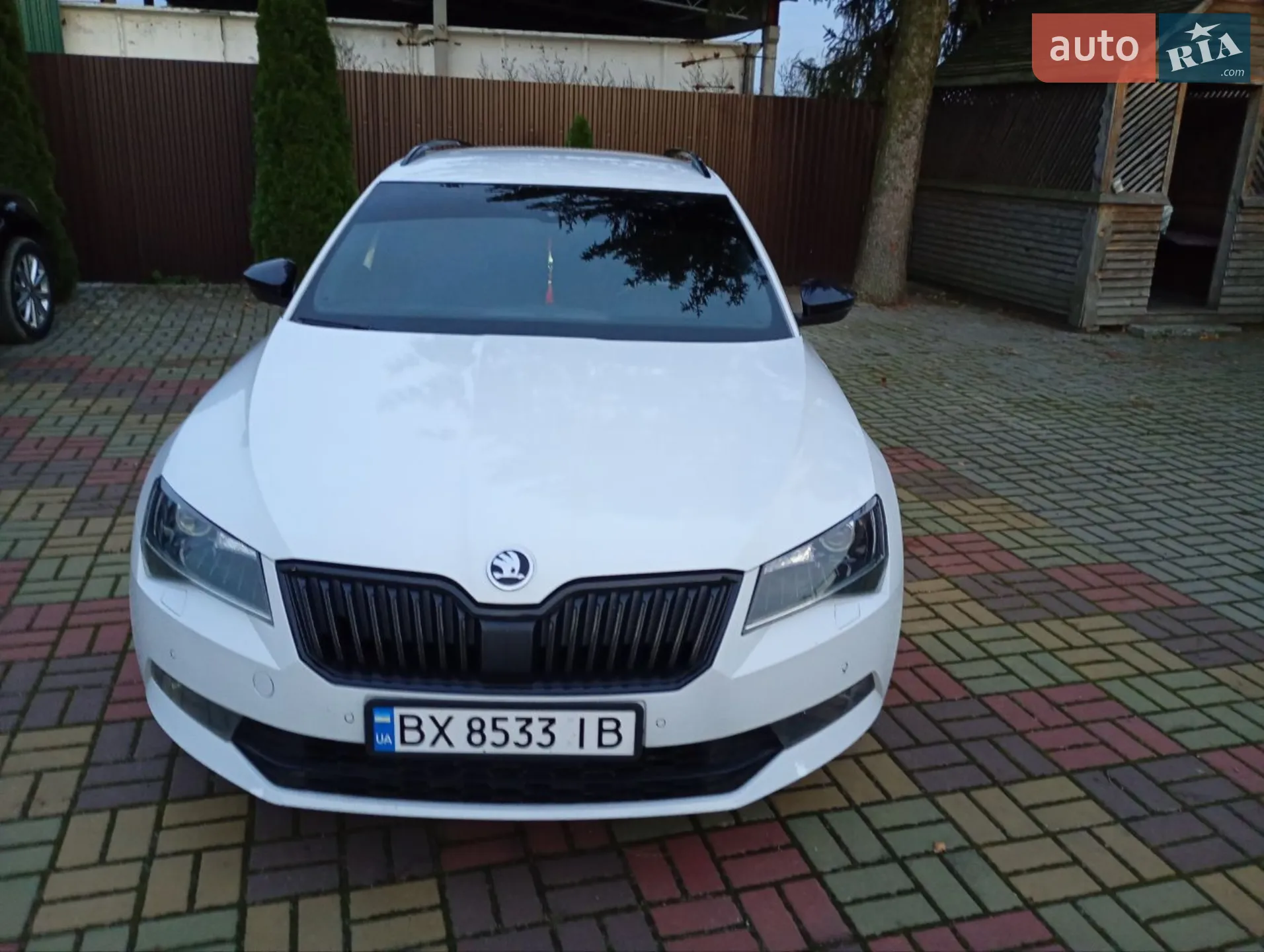 2019 Skoda Superb - фото 1