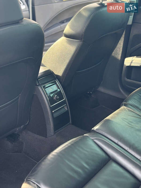 Универсал Skoda Superb 2012 в Киеве