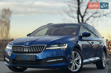 Универсал Skoda Superb 2022 в Дрогобыче