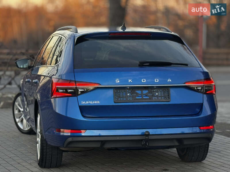 Універсал Skoda Superb 2022 в Дрогобичі