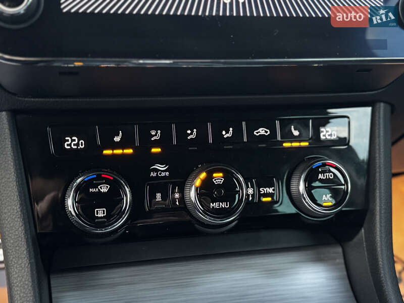 Універсал Skoda Superb 2022 в Дрогобичі