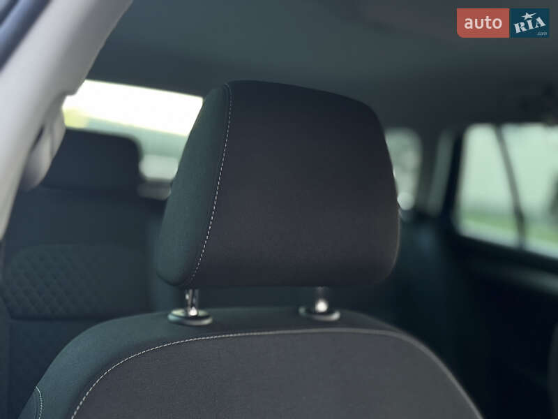 Універсал Skoda Superb 2022 в Дрогобичі