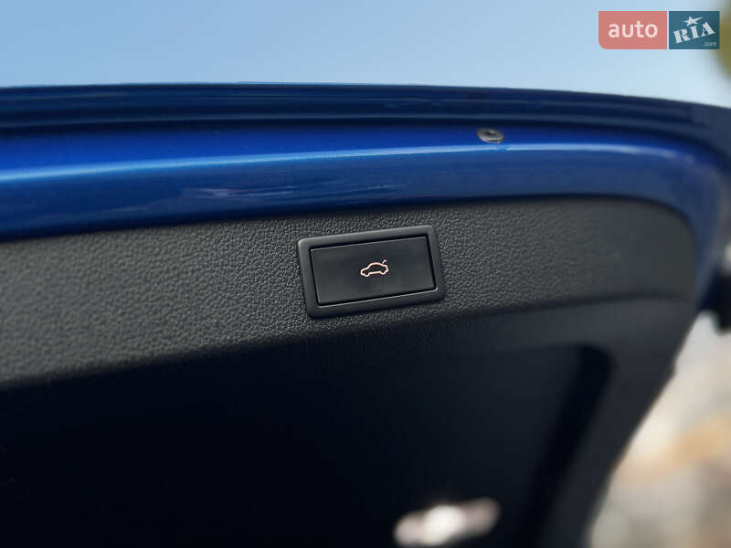 Універсал Skoda Superb 2022 в Дрогобичі