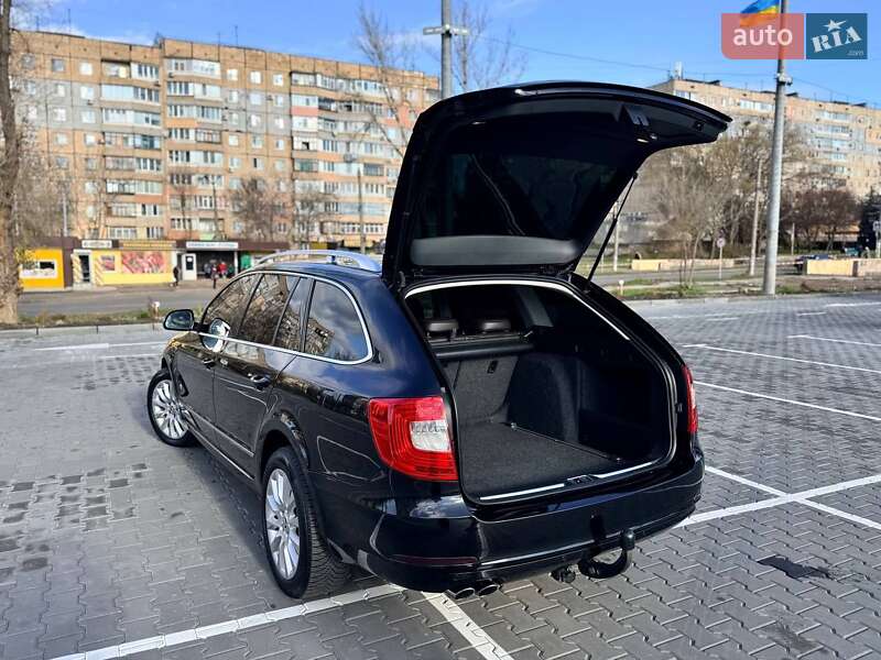 Универсал Skoda Superb 2015 в Кривом Роге