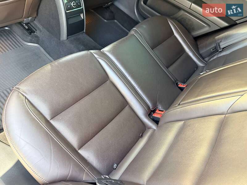 Универсал Skoda Superb 2015 в Кривом Роге