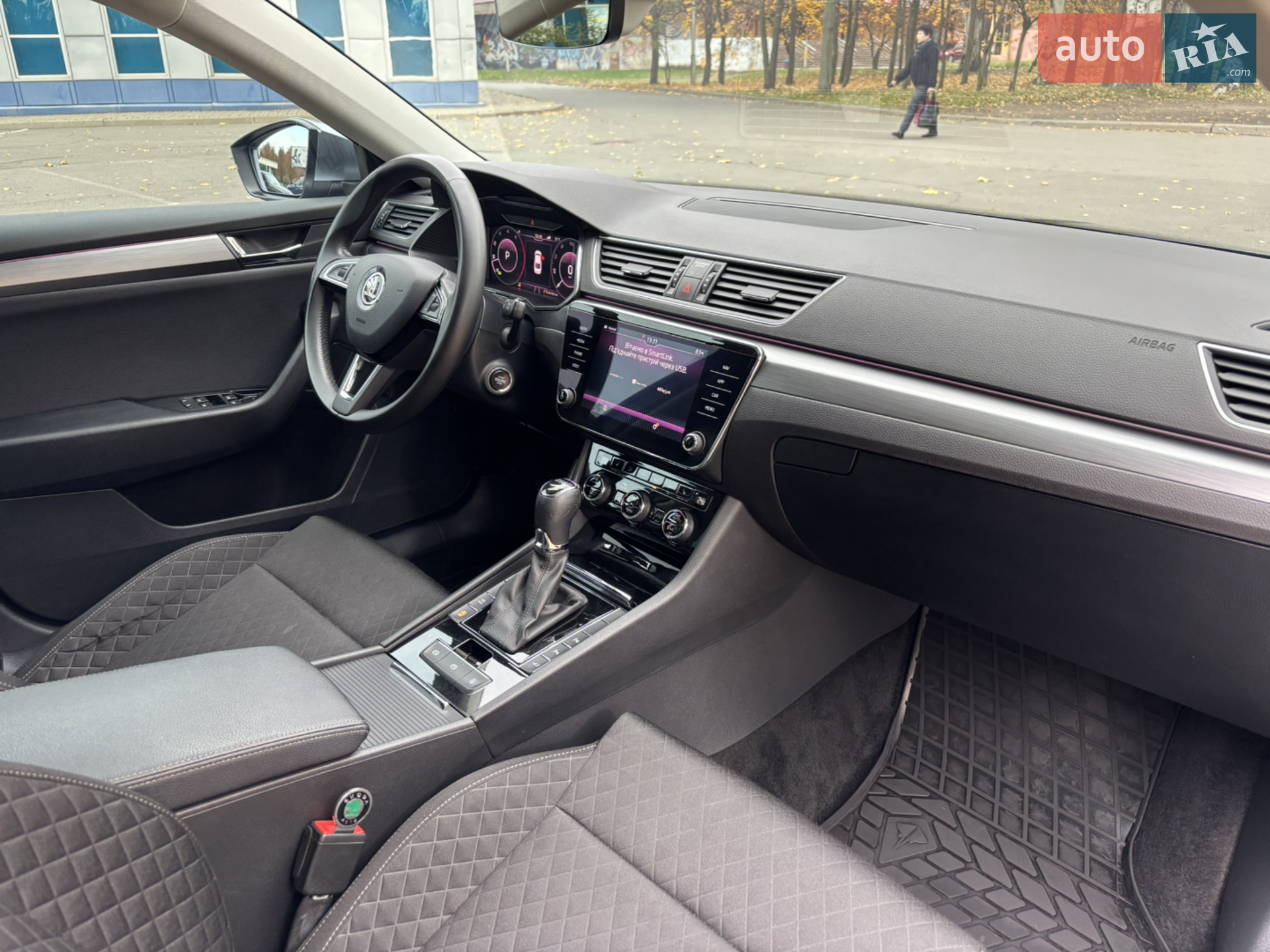 2019 Skoda Superb - мініатюра 18