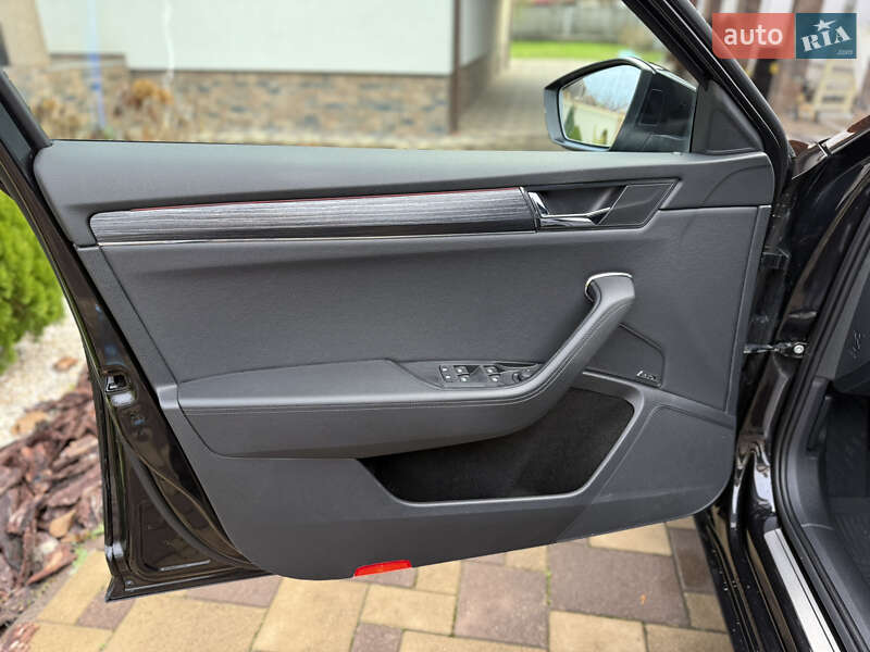 Универсал Skoda Superb 2021 в Мукачево