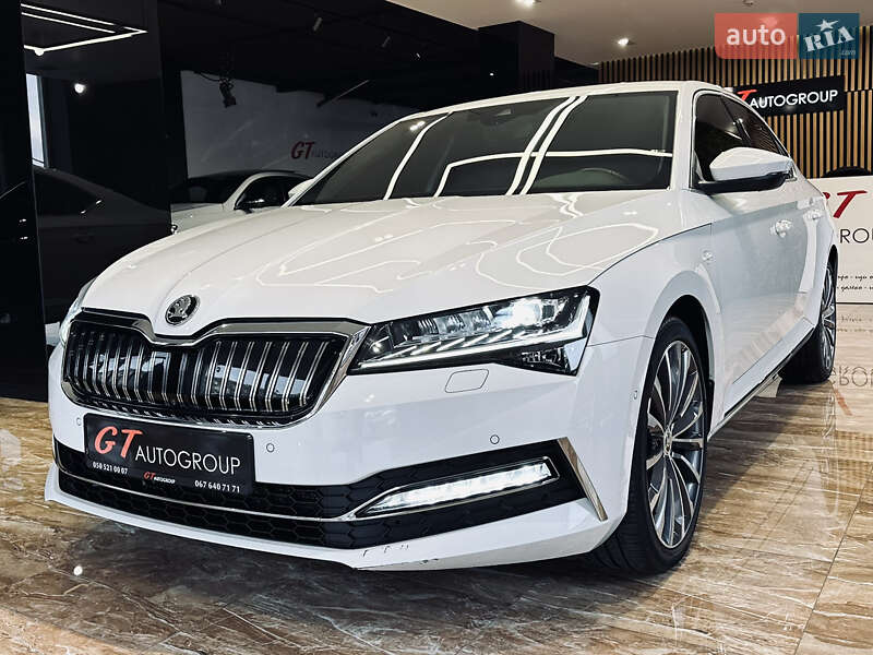 Ліфтбек Skoda Superb 2021 в Києві