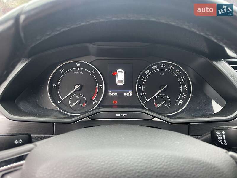 Универсал Skoda Superb 2018 в Виннице