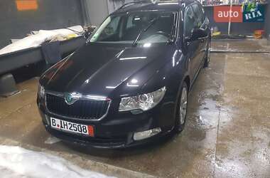 Универсал Skoda Superb 2012 в Каменец-Подольском