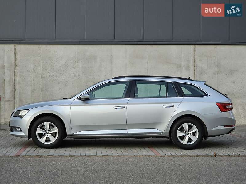 Універсал Skoda Superb 2016 в Києві фото 2 Універсал Skoda Superb 2016 в Києві